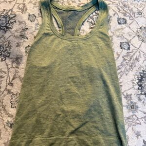 Lululemon Racerback Tank Top Size 2 Workout Yoga Running Shirt